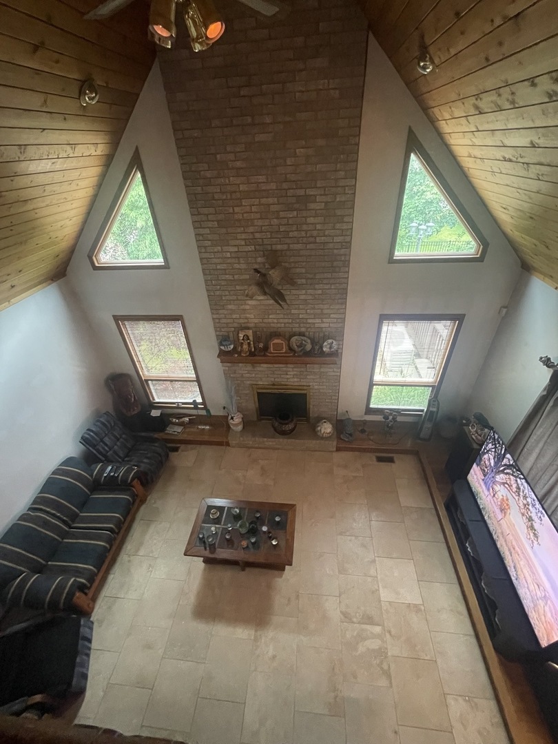 1341 Portage Lane Property Photo 21