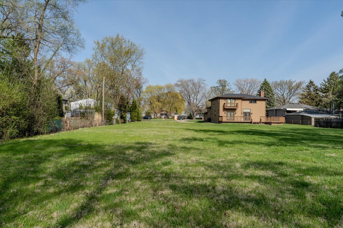 462 S Warren Avenue Property Photo 10