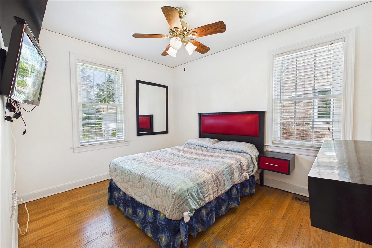 12670241 Property Photo 6