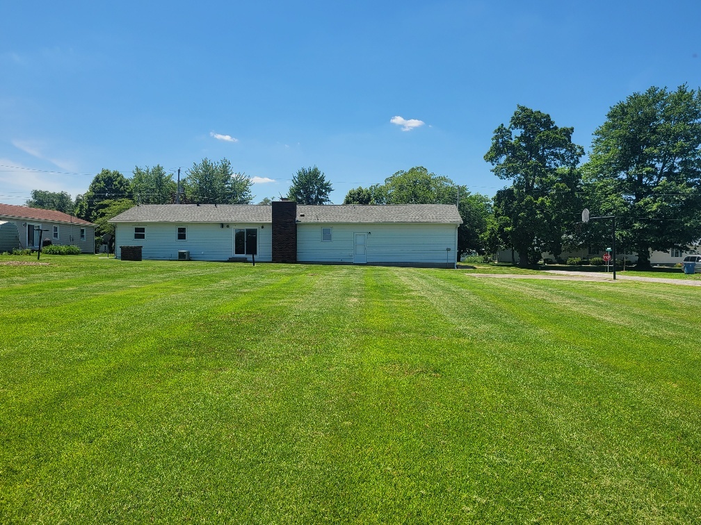 210 Brockett Street Property Photo 5