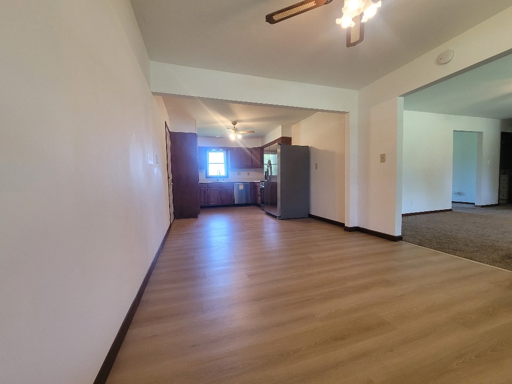 210 Brockett Street Property Photo 15
