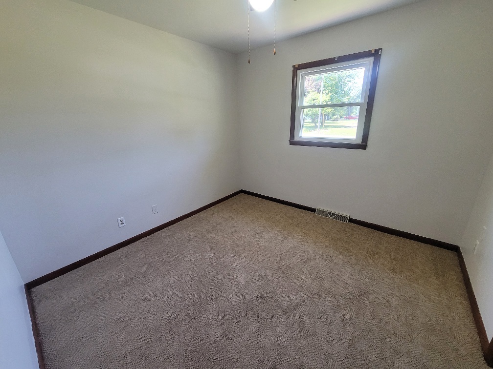 210 Brockett Street Property Photo 34