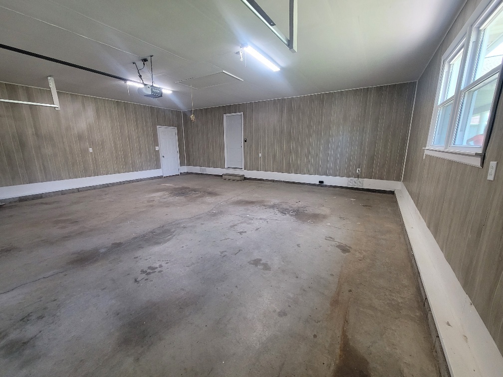 210 Brockett Street Property Photo 47