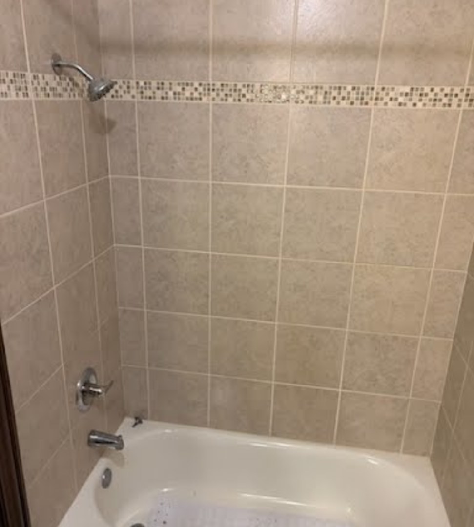 6328 S Drexel Avenue 1 Property Photo 8