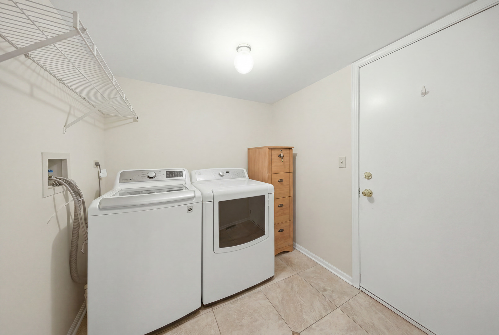 1422 Almaden Lane Property Photo 11
