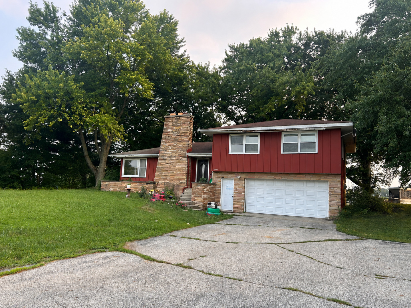 3803 N Richmond Road Property Photo 1