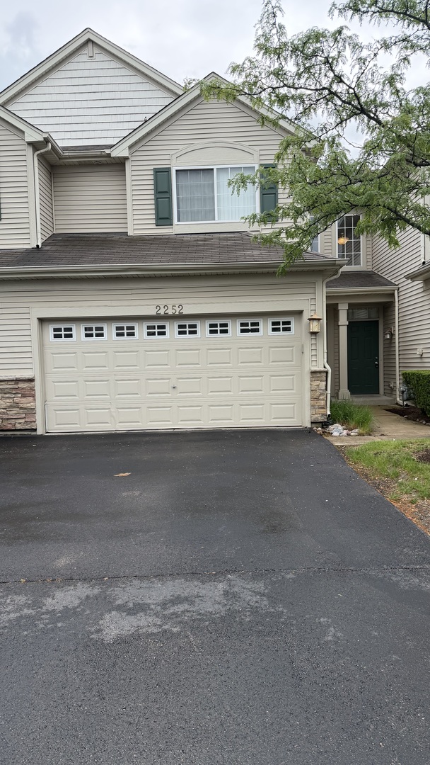 2252 Gallant Fox Circle 2252 Property Photo 1