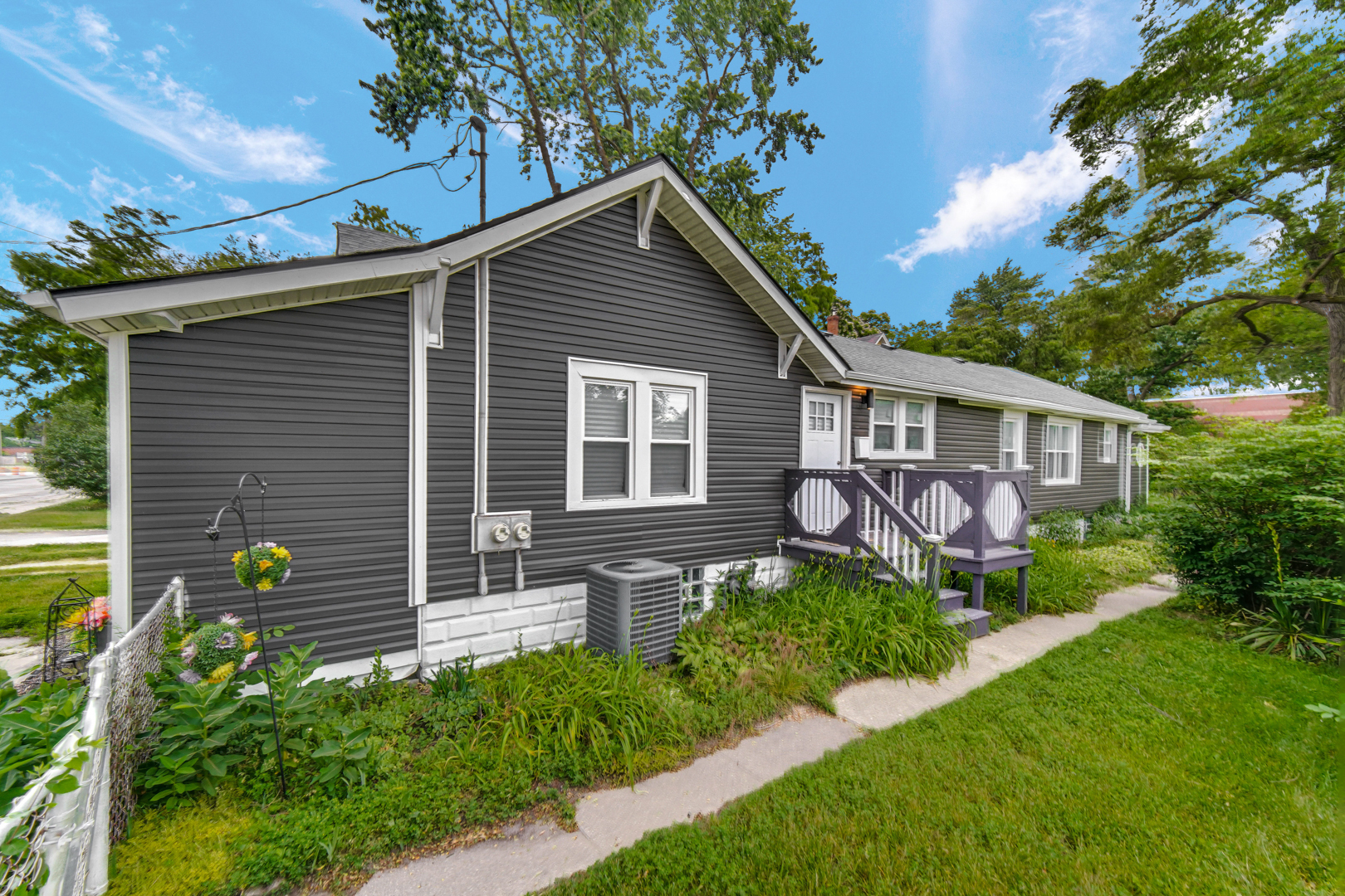 14135 Lincoln Avenue Property Photo 1