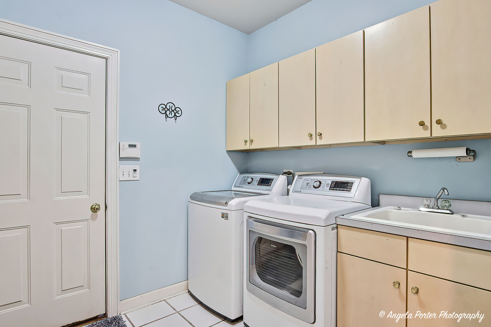 10711 Bull Valley Drive Property Photo 20