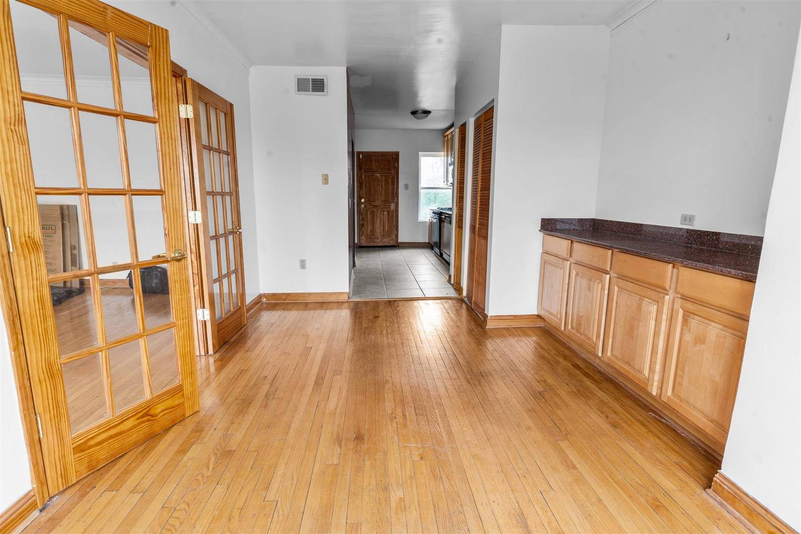 5321 S Michigan Avenue 3 Property Photo 6