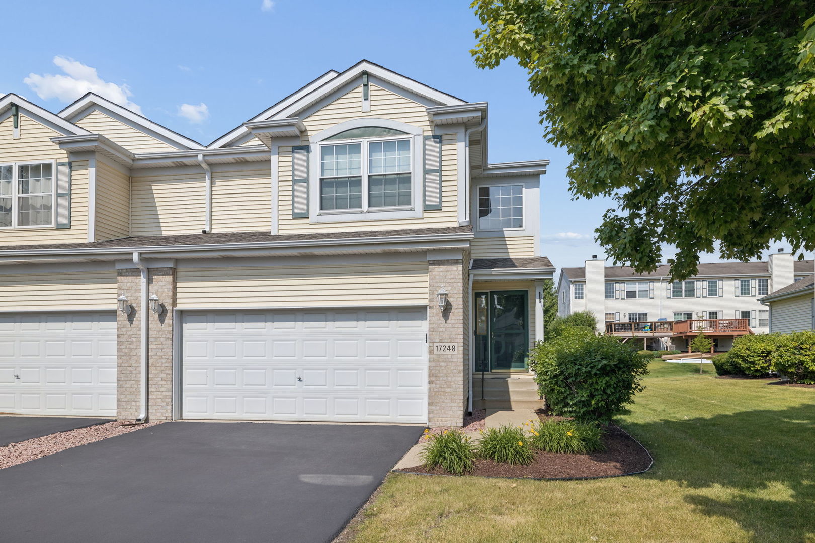 17248 Arrow Head Drive Property Photo 1