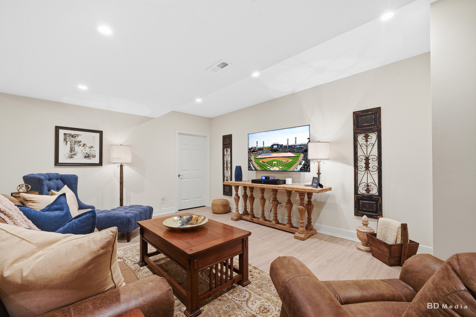 8999 Holland Harbor Circle Property Photo 31