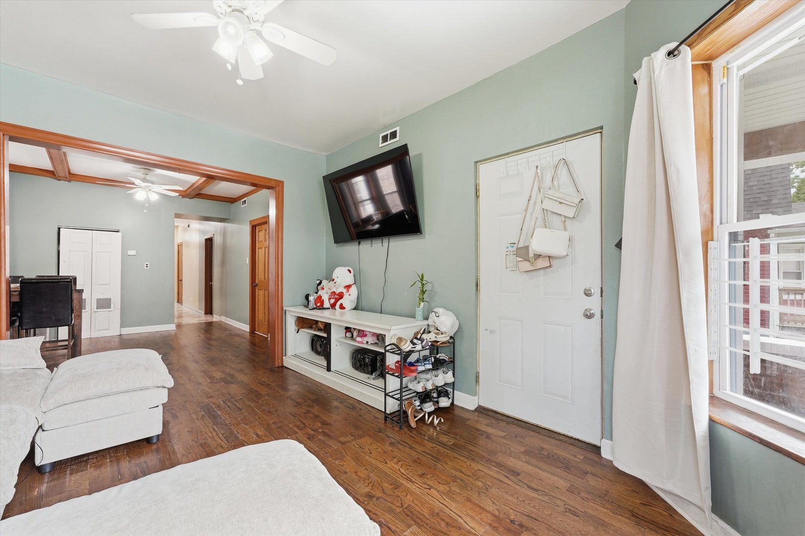 5106 W Fulton Street Property Photo 6