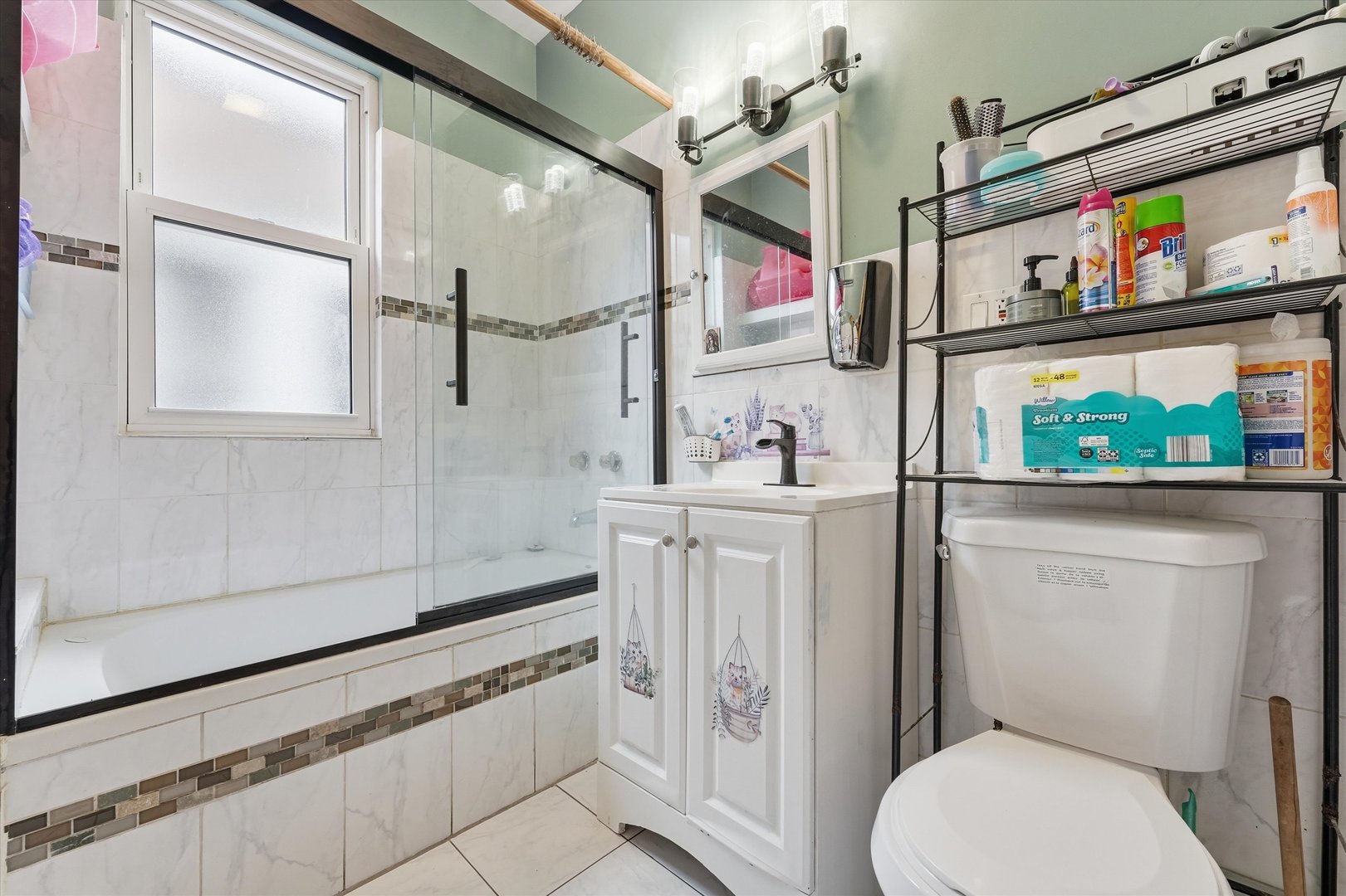 5106 W Fulton Street Property Photo 8
