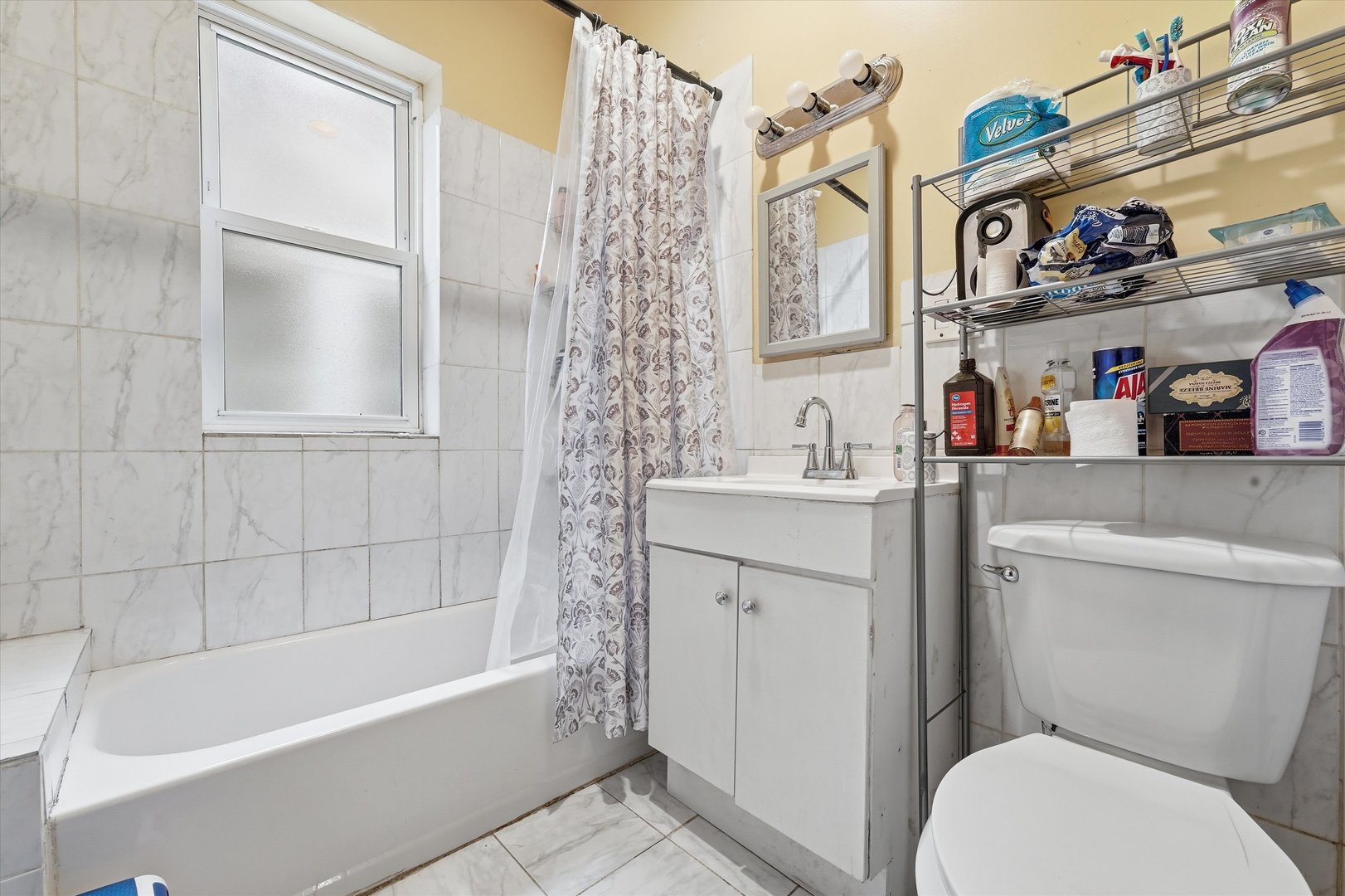 5106 W Fulton Street Property Photo 16