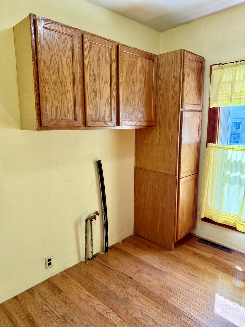 302 South Street Property Photo 19