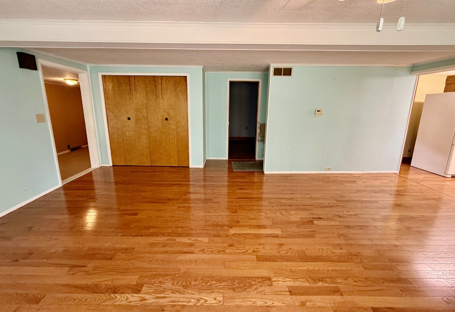 302 South Street Property Photo 25