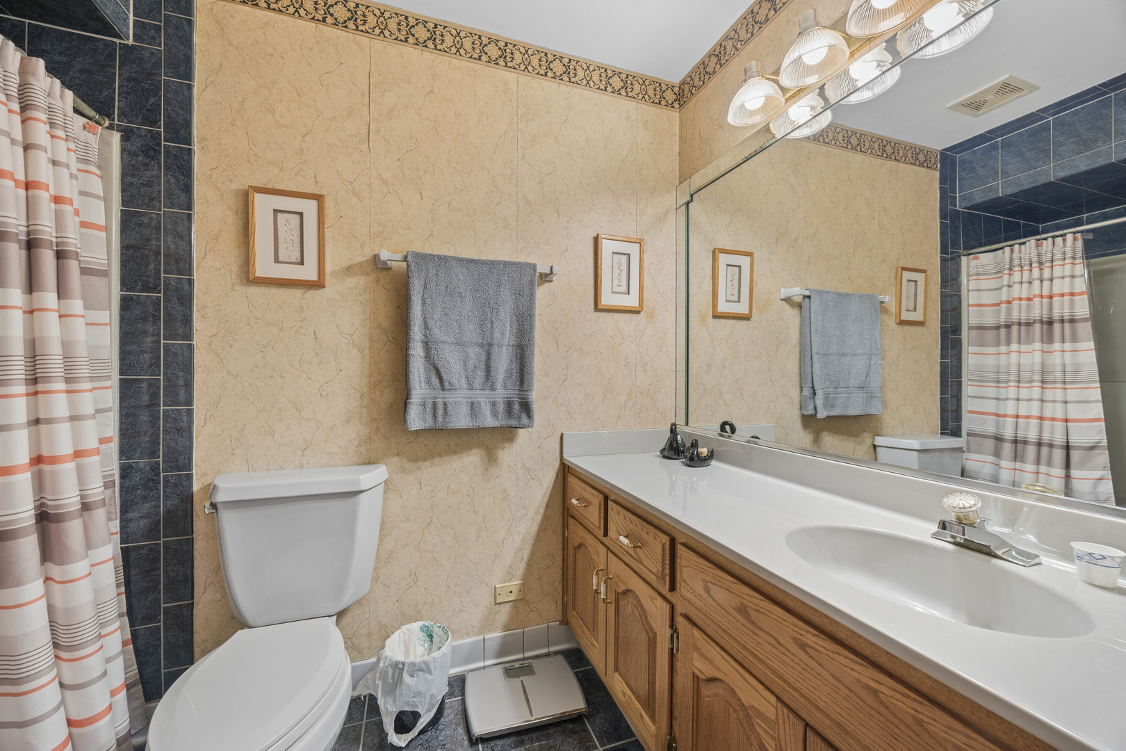 17119 Dooneen Avenue Property Photo 18