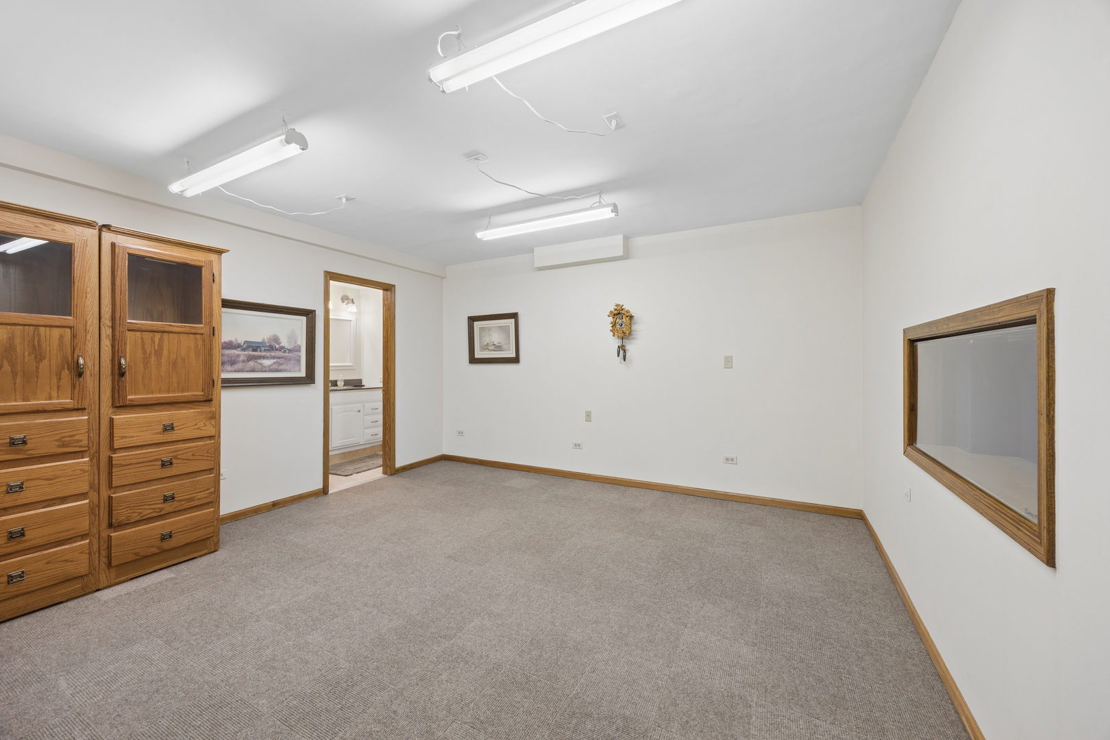 17119 Dooneen Avenue Property Photo 19