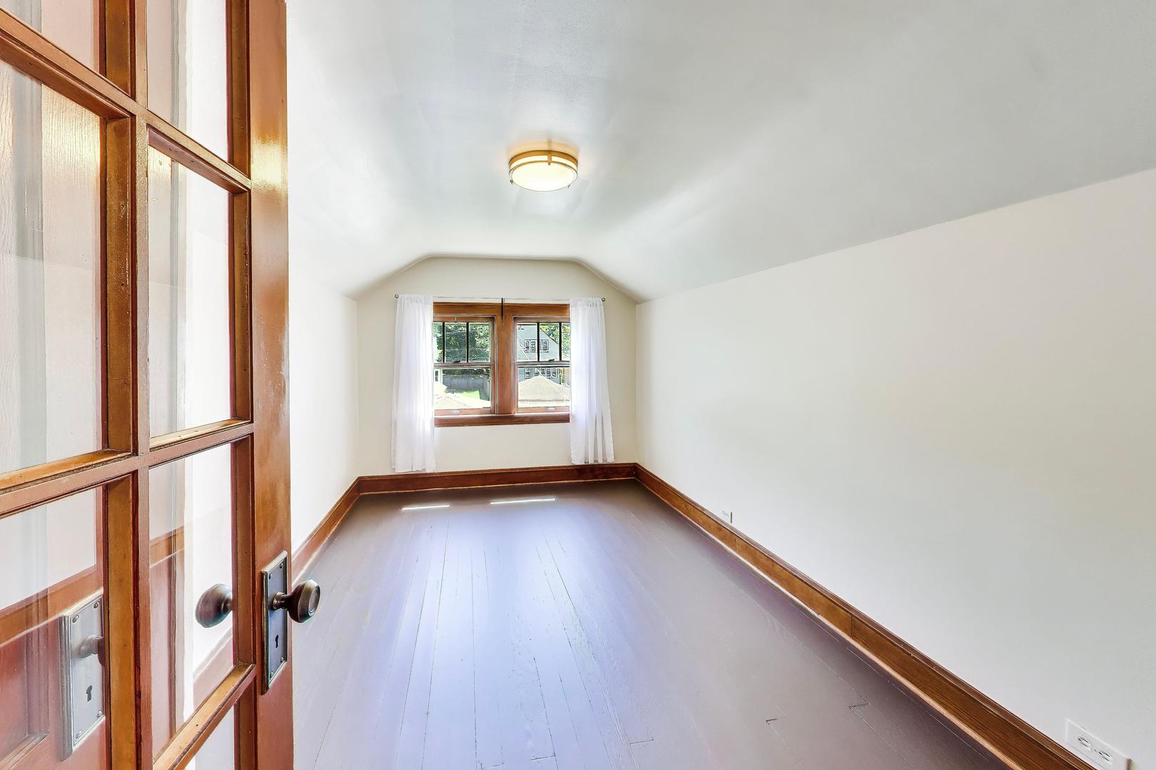 934 Circle Avenue Property Photo 32