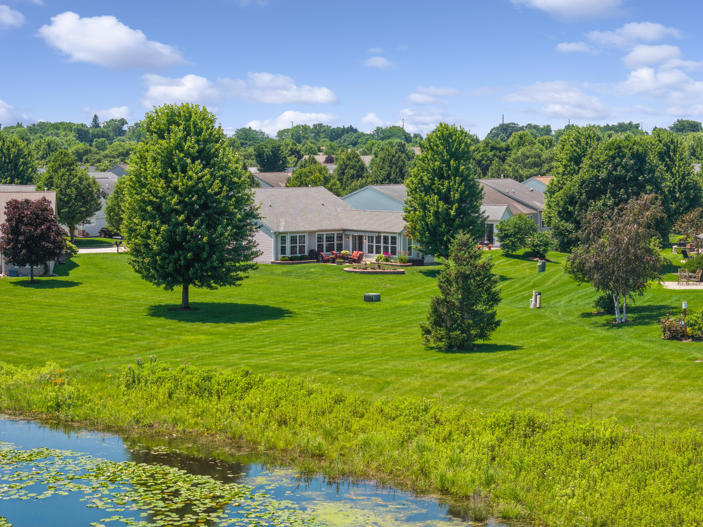 2787 Beacon Point Circle Property Photo 5
