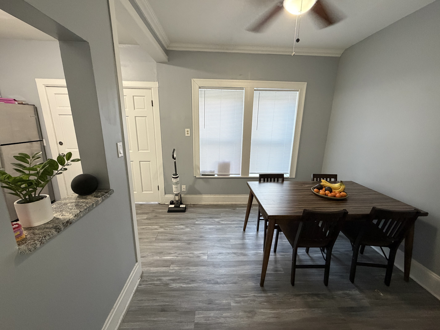 6s381 4th Street Property Photo 5