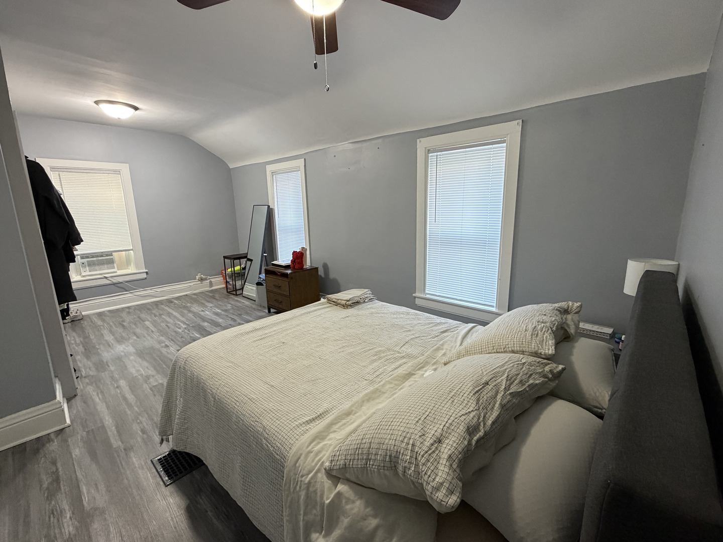 6s381 4th Street Property Photo 10