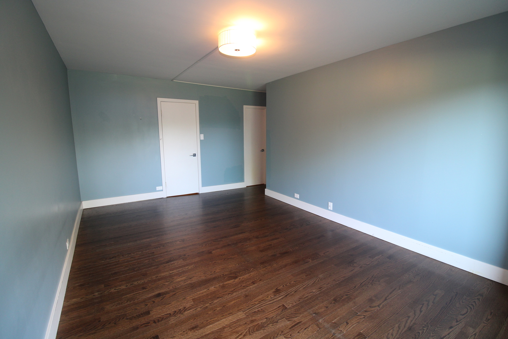 7061 N Kedzie Avenue 116 Property Photo 6
