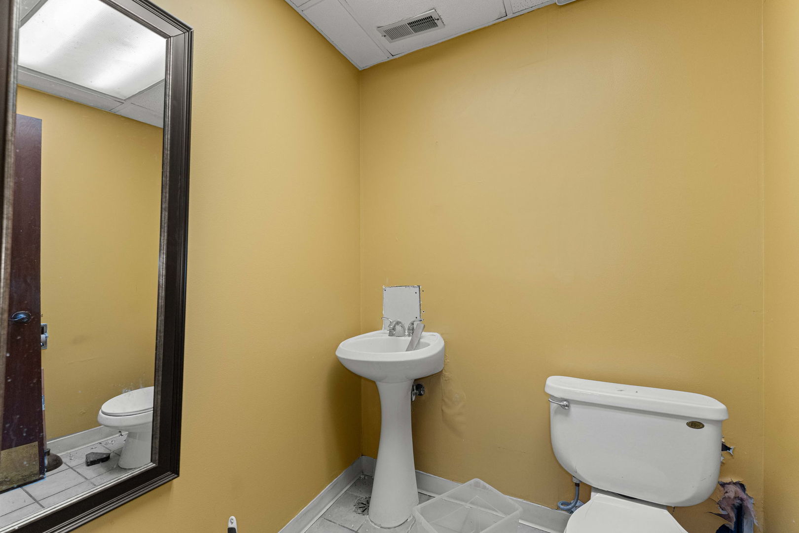 10296 S 78th Avenue B Property Photo 15