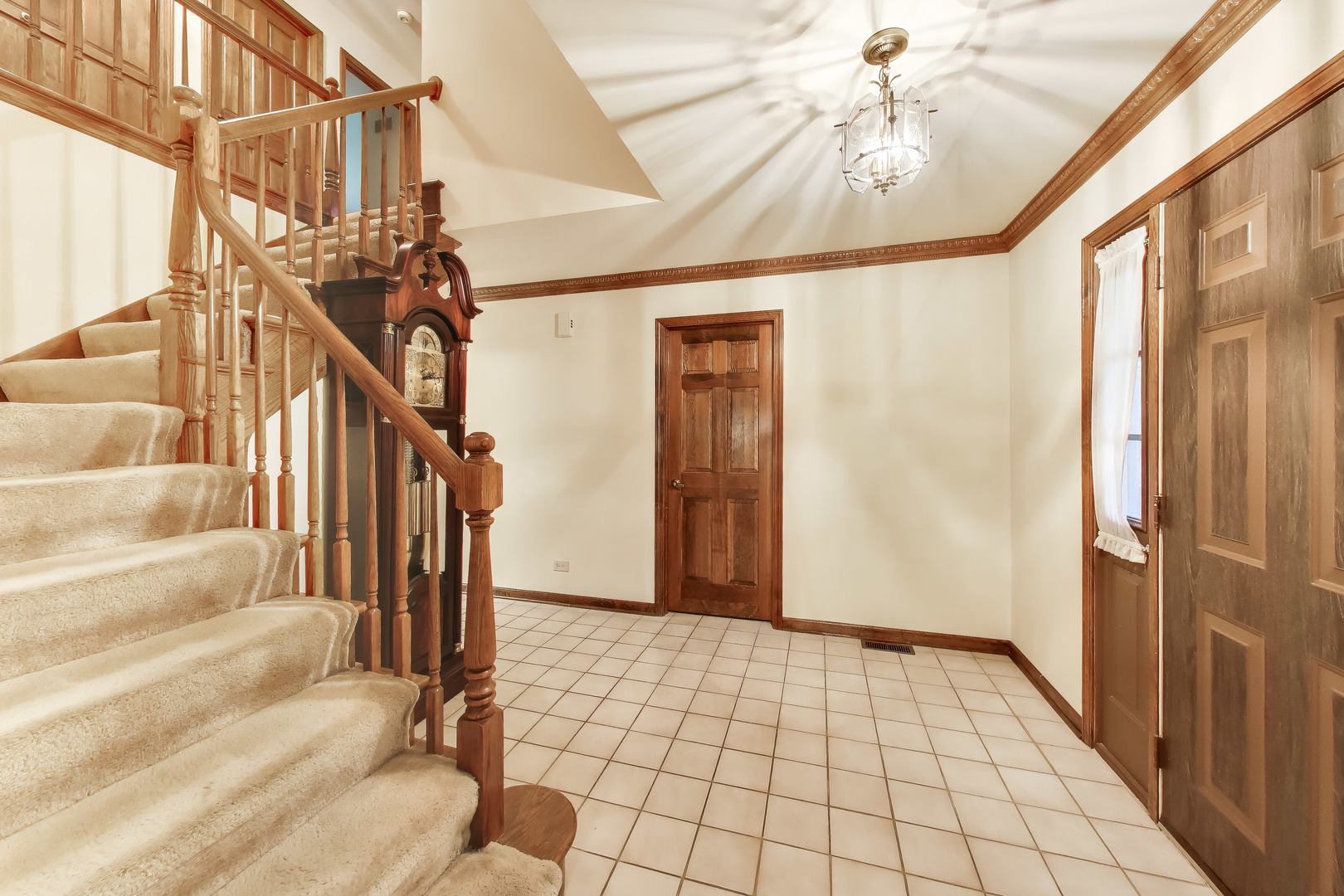 1648 Brentford Drive Property Photo 3