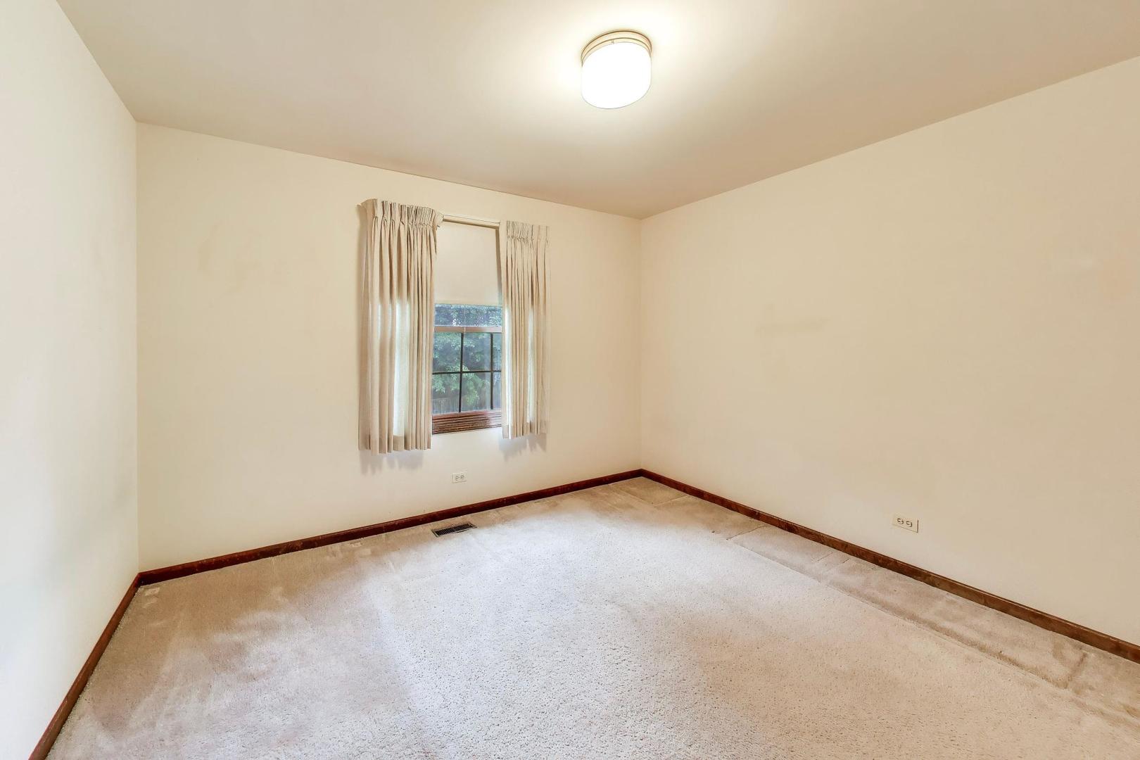1648 Brentford Drive Property Photo 19