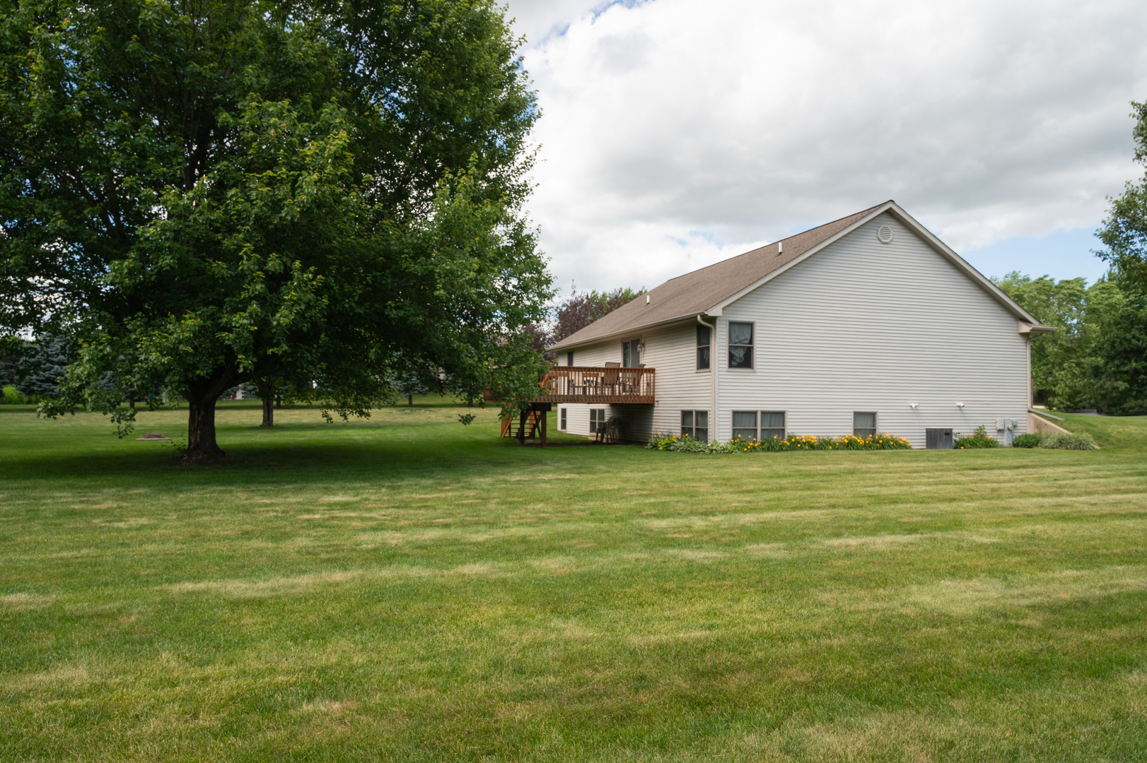 10092 Raindance Drive Property Photo 44