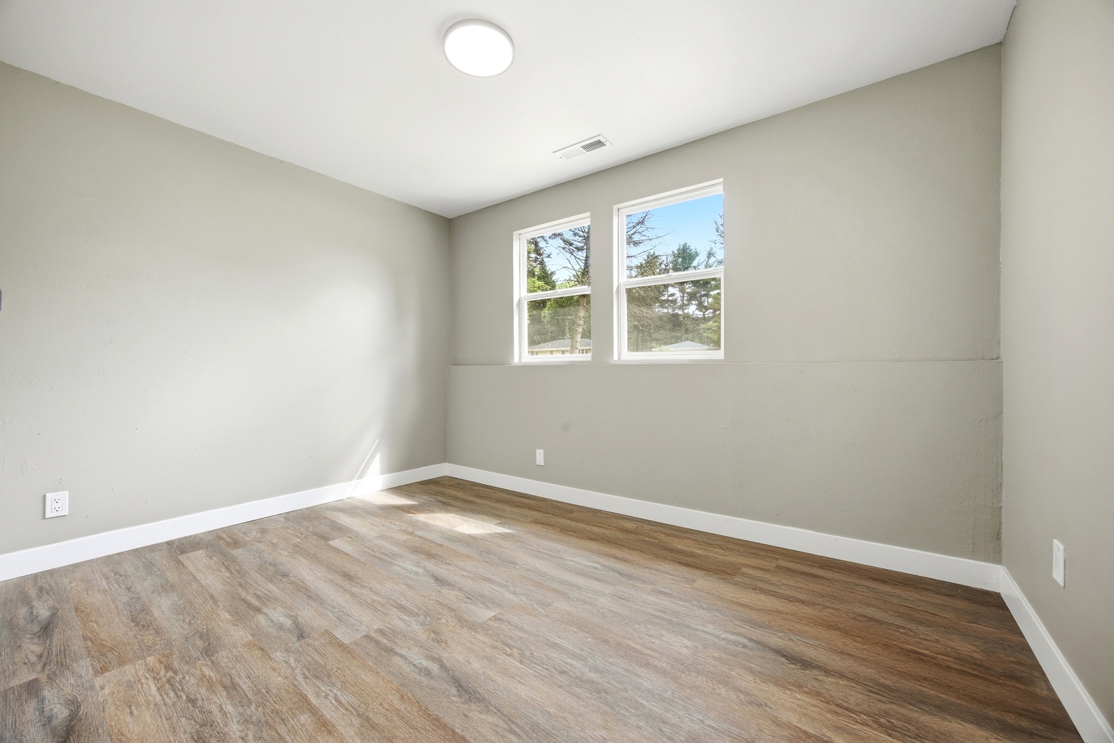 8320 Phyllis Road Property Photo 14