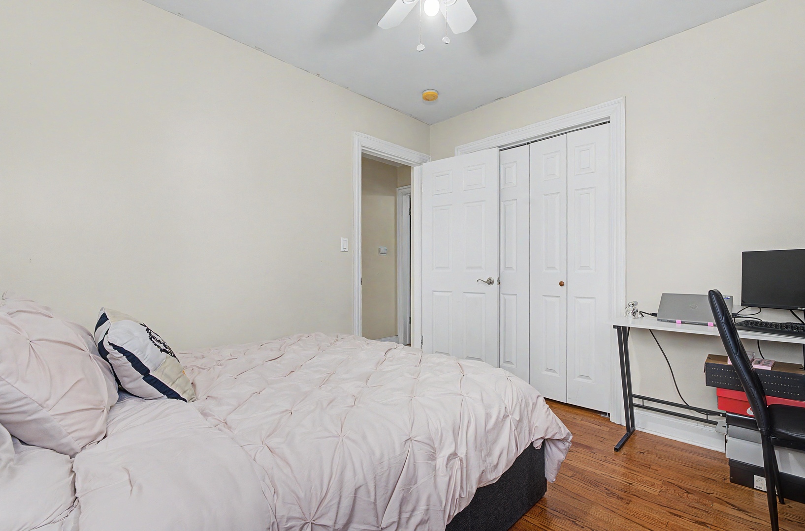 2111 N 75th Avenue 1e Property Photo 9