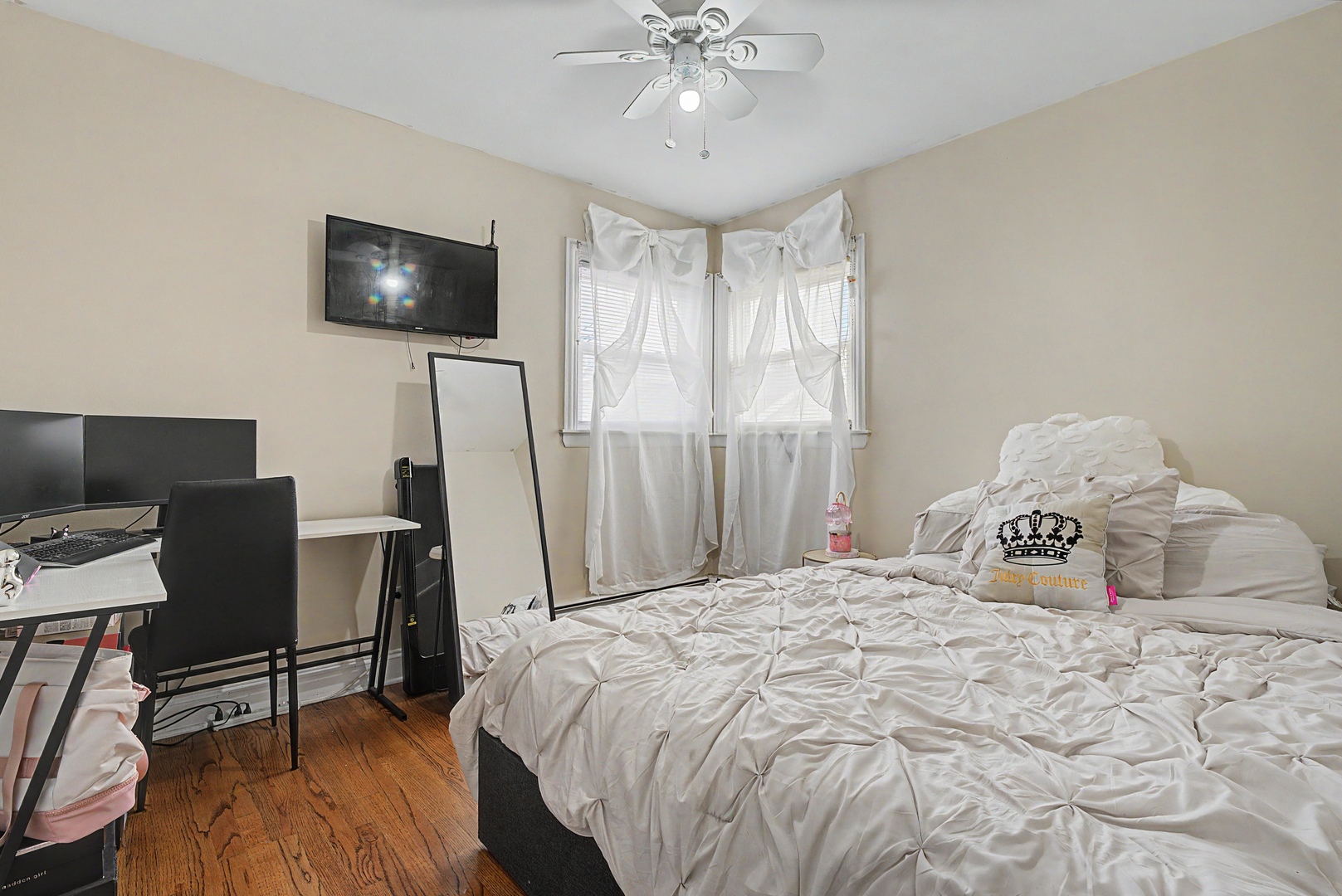 2111 N 75th Avenue 1e Property Photo 10