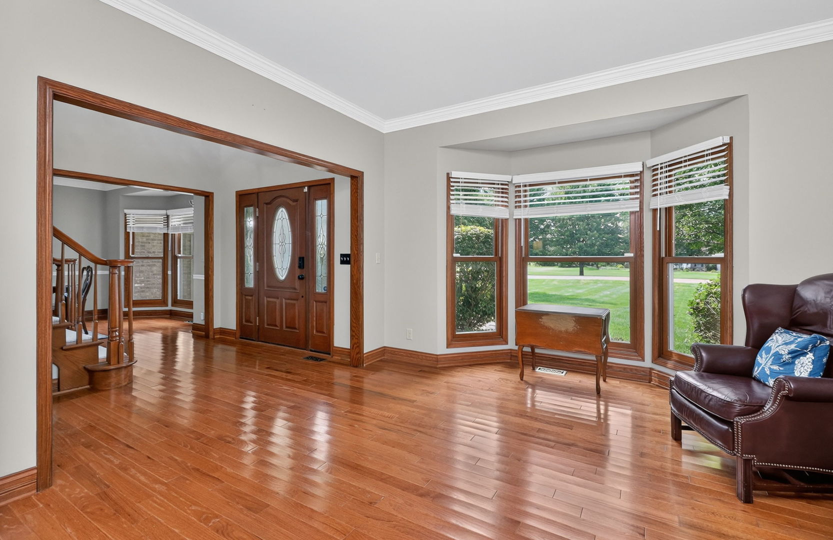 2s299 Willow Creek Drive Property Photo 4