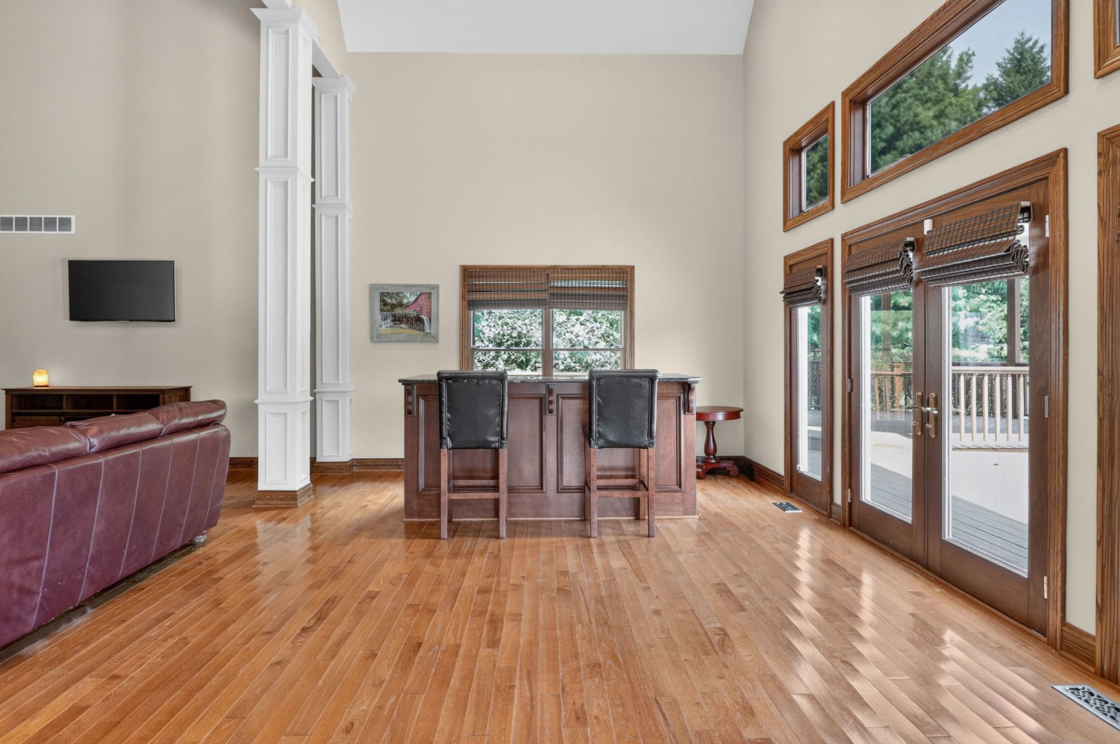 2s299 Willow Creek Drive Property Photo 15