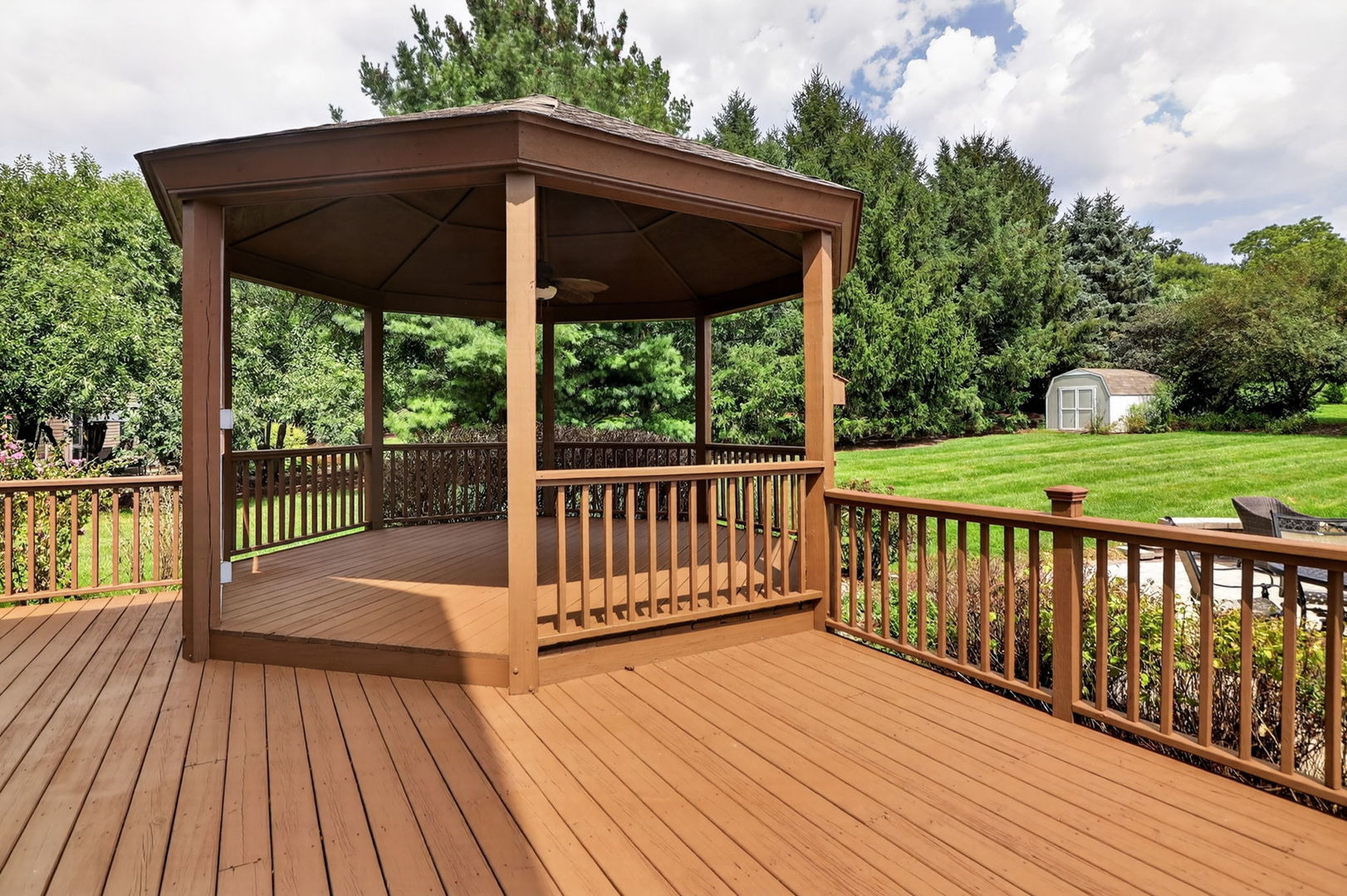 2s299 Willow Creek Drive Property Photo 33