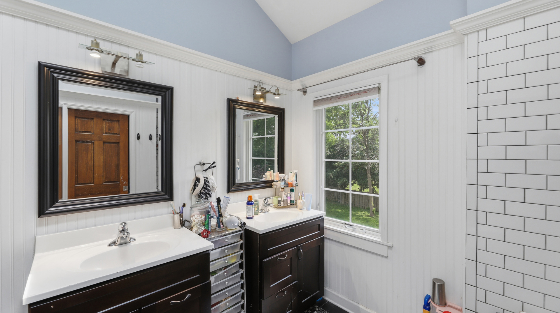 827 S Arlington Heights Road Property Photo 23