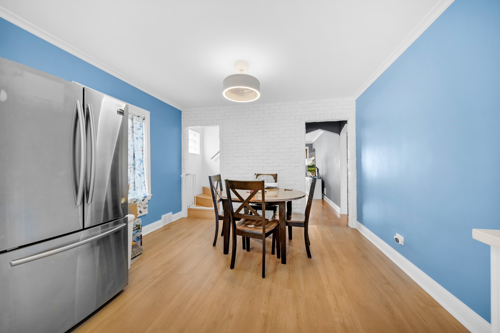 6805 S Kildare Avenue Property Photo 9