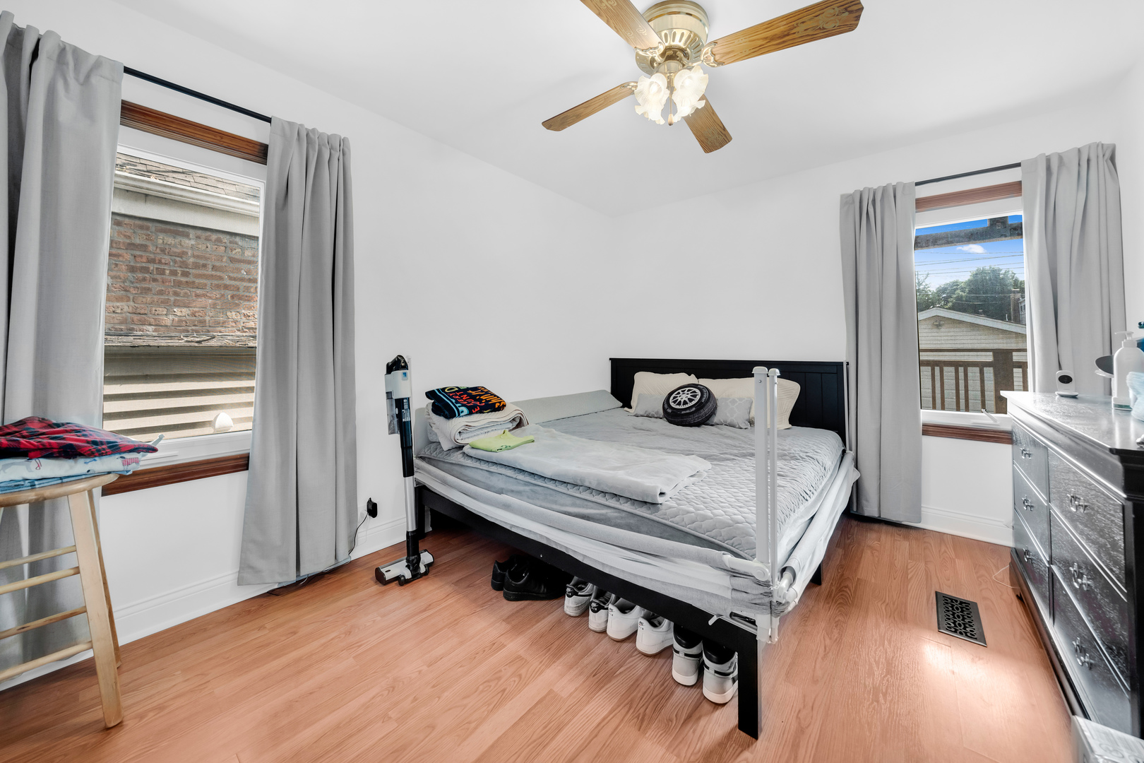 6805 S Kildare Avenue Property Photo 17