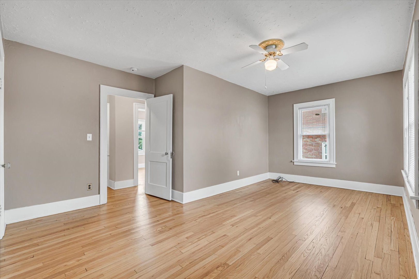 732 River Drive Property Photo 25