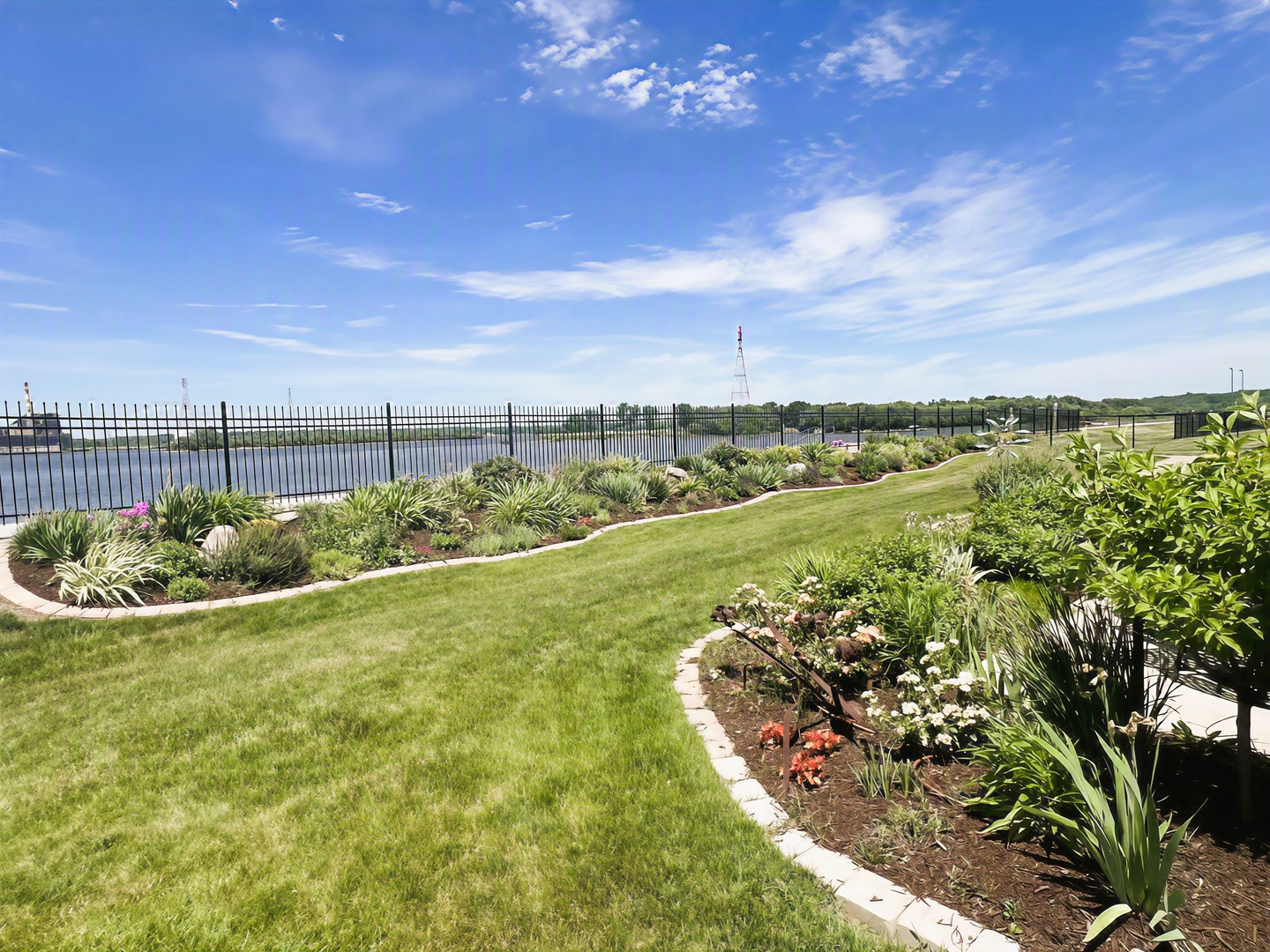 173 Beacon Harbor Circle Property Photo 8