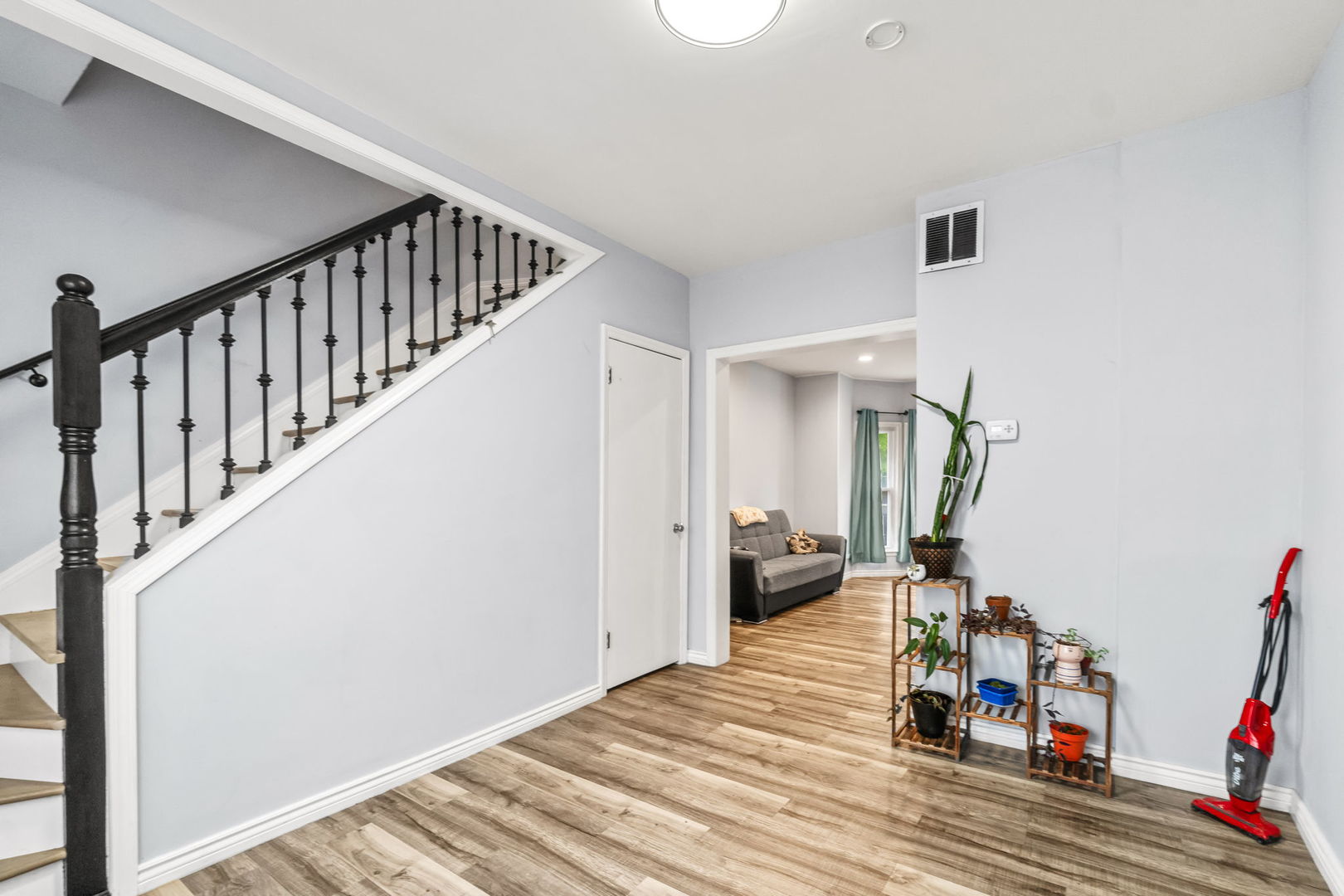 3521 W 64th Street Property Photo 5