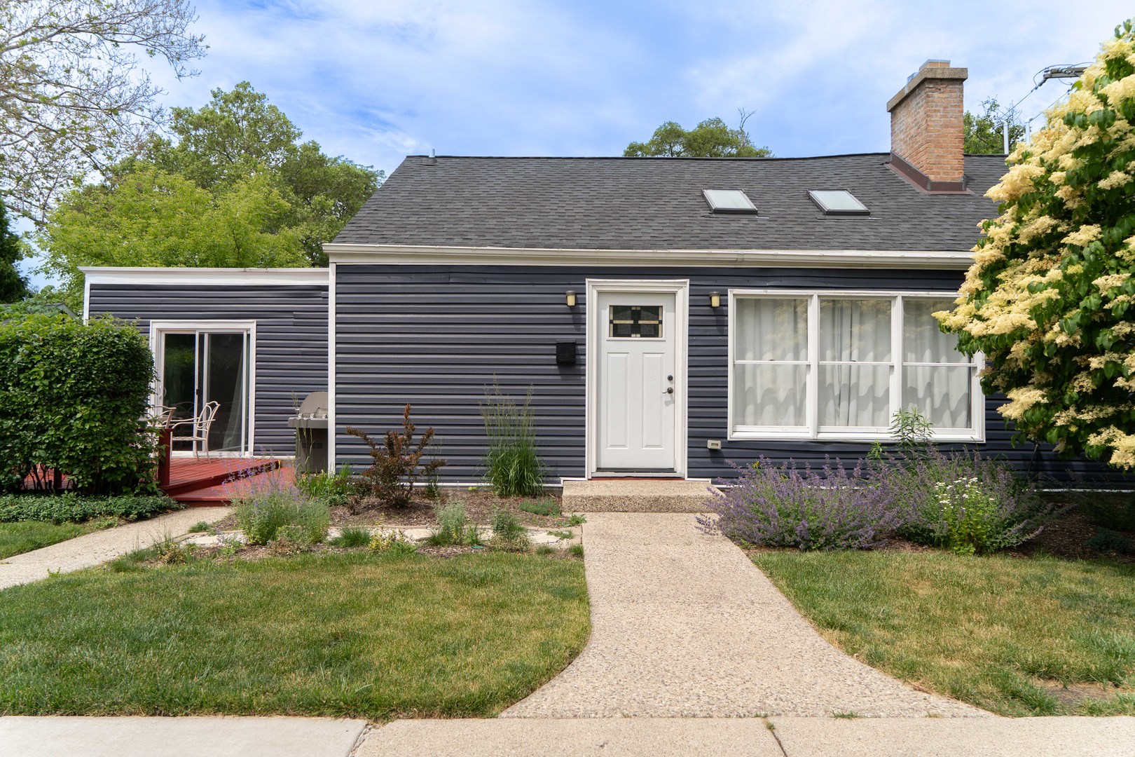 1704 Maple Avenue Property Photo 1
