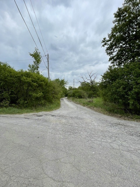 22829 Woodlawn Avenue Property Photo 1