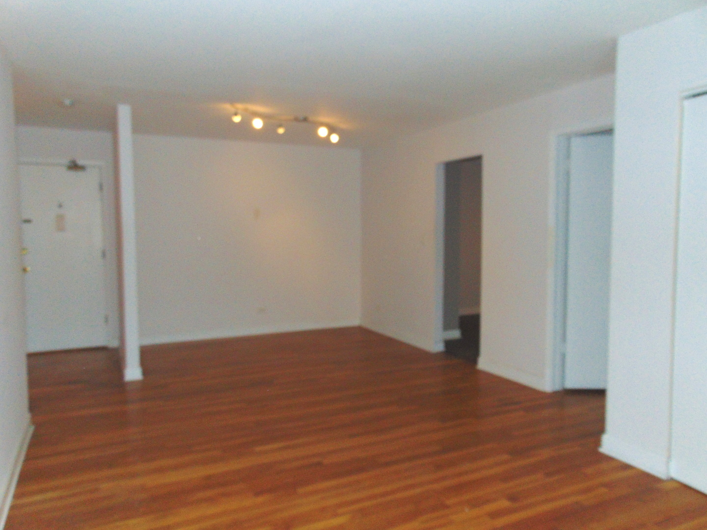 9588 N Terrace Place 208h Property Photo 8