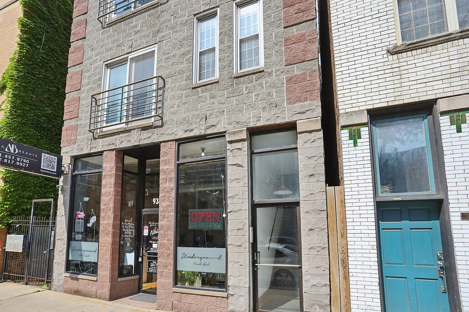 938 N Damen Avenue 3f Property Photo 1