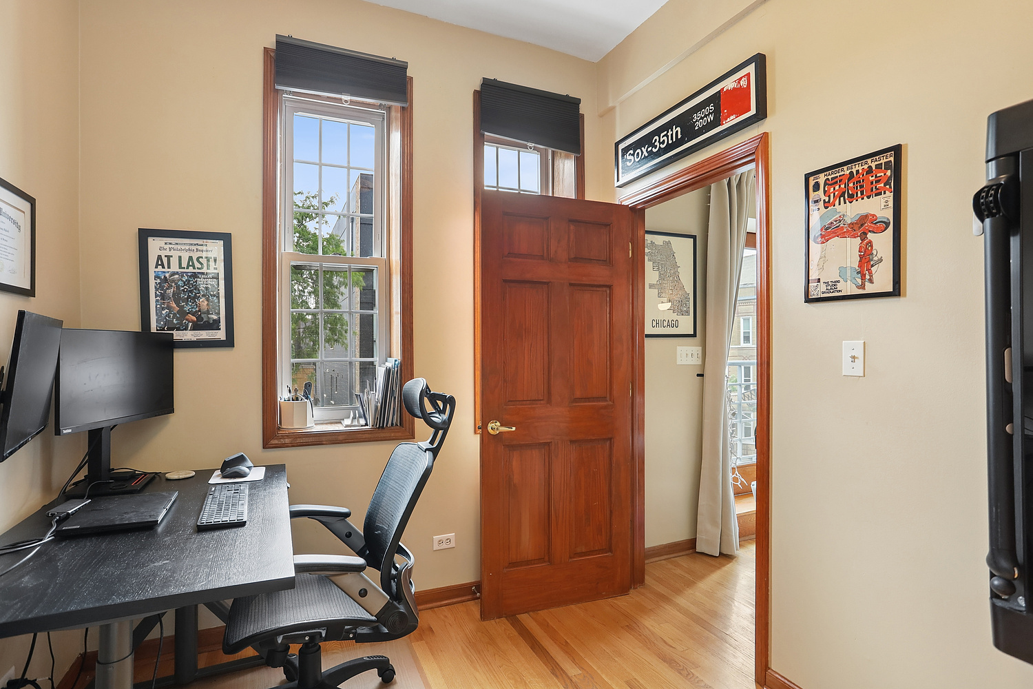 938 N Damen Avenue 3f Property Photo 6