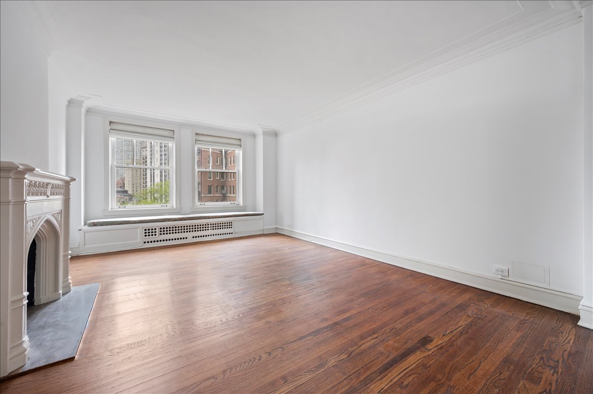 2440 N Lakeview Avenue 6c Property Photo 7